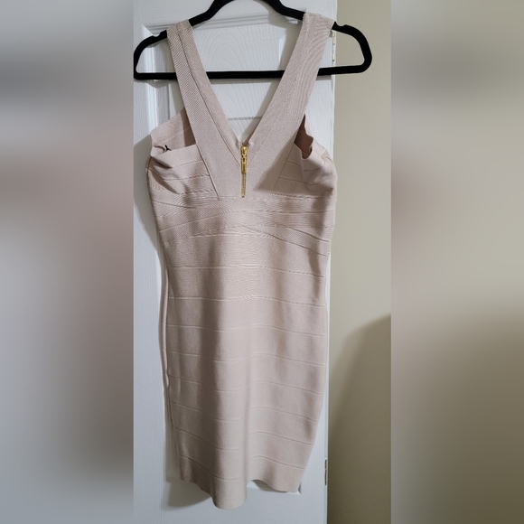 Bebe bandage dress - Picture 2 of 3